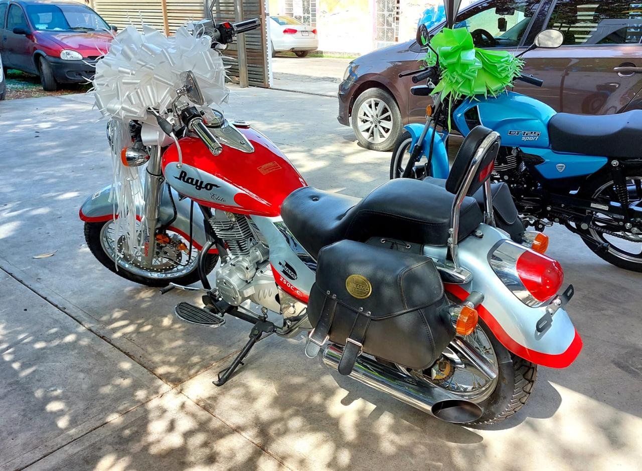 Auto 2